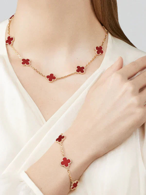 CLOVER | Rotes Armband