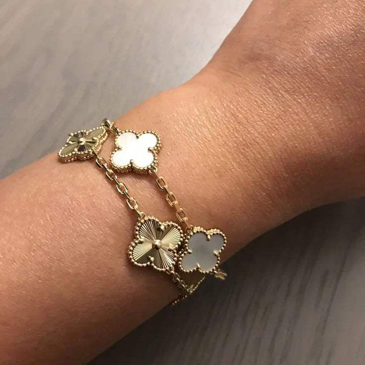 CLOVER | Weißes Armband